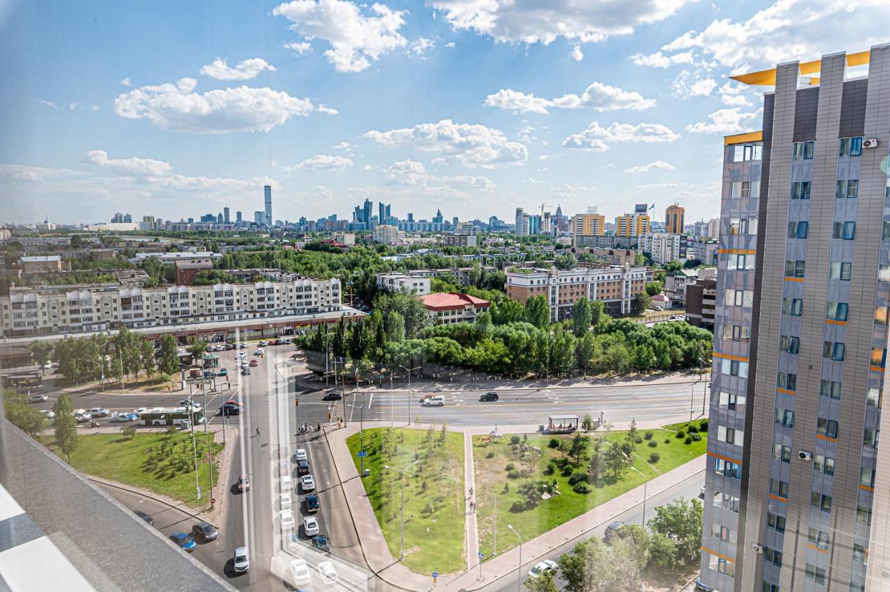 Золотой Квадрат Астаны Apartment Astana Exterior foto